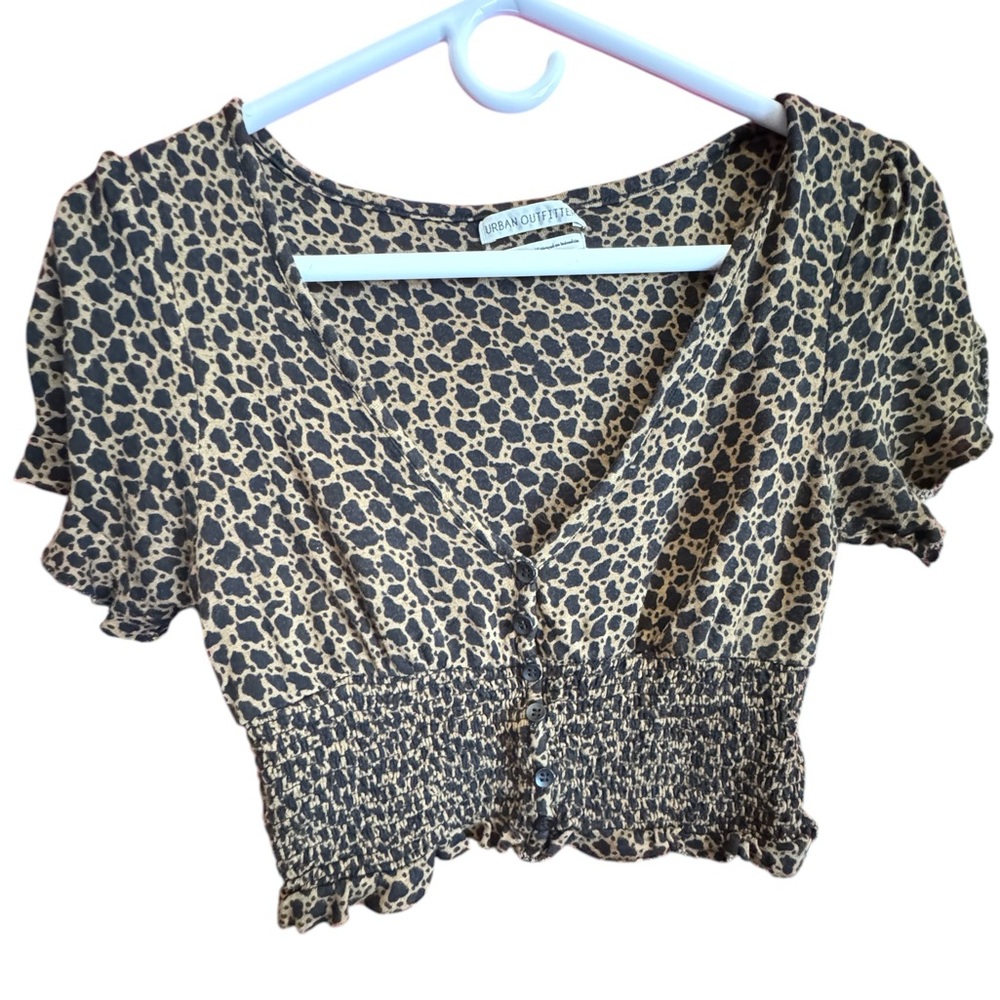 Super Cute Urban Outfitters Crop Top